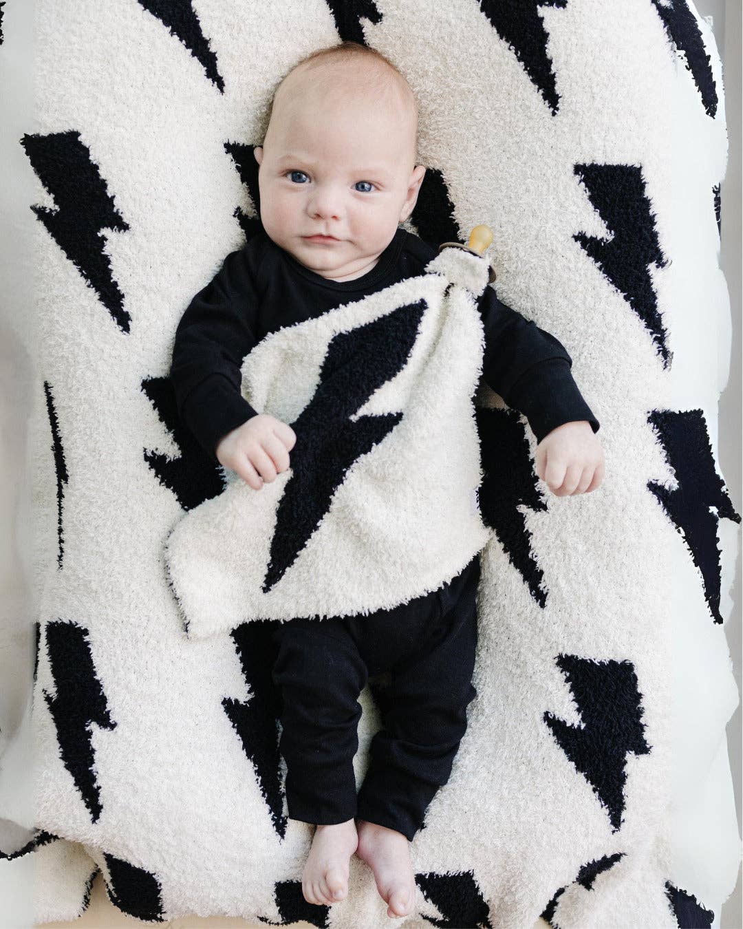Lightning Bolt Baby Blanket | Black