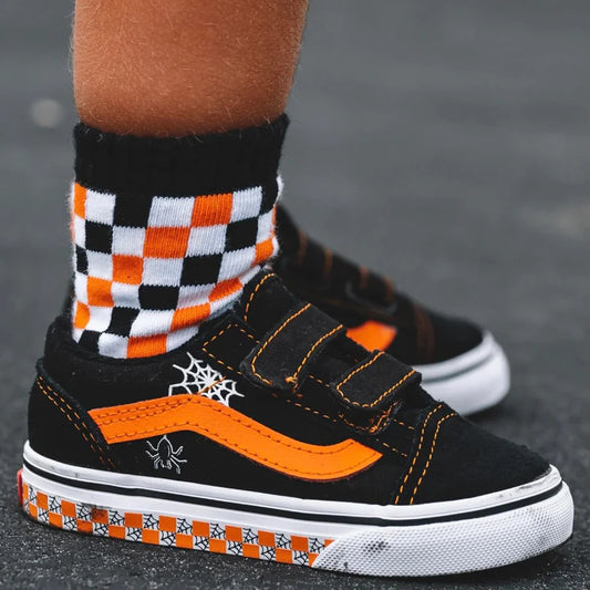 Orange checks