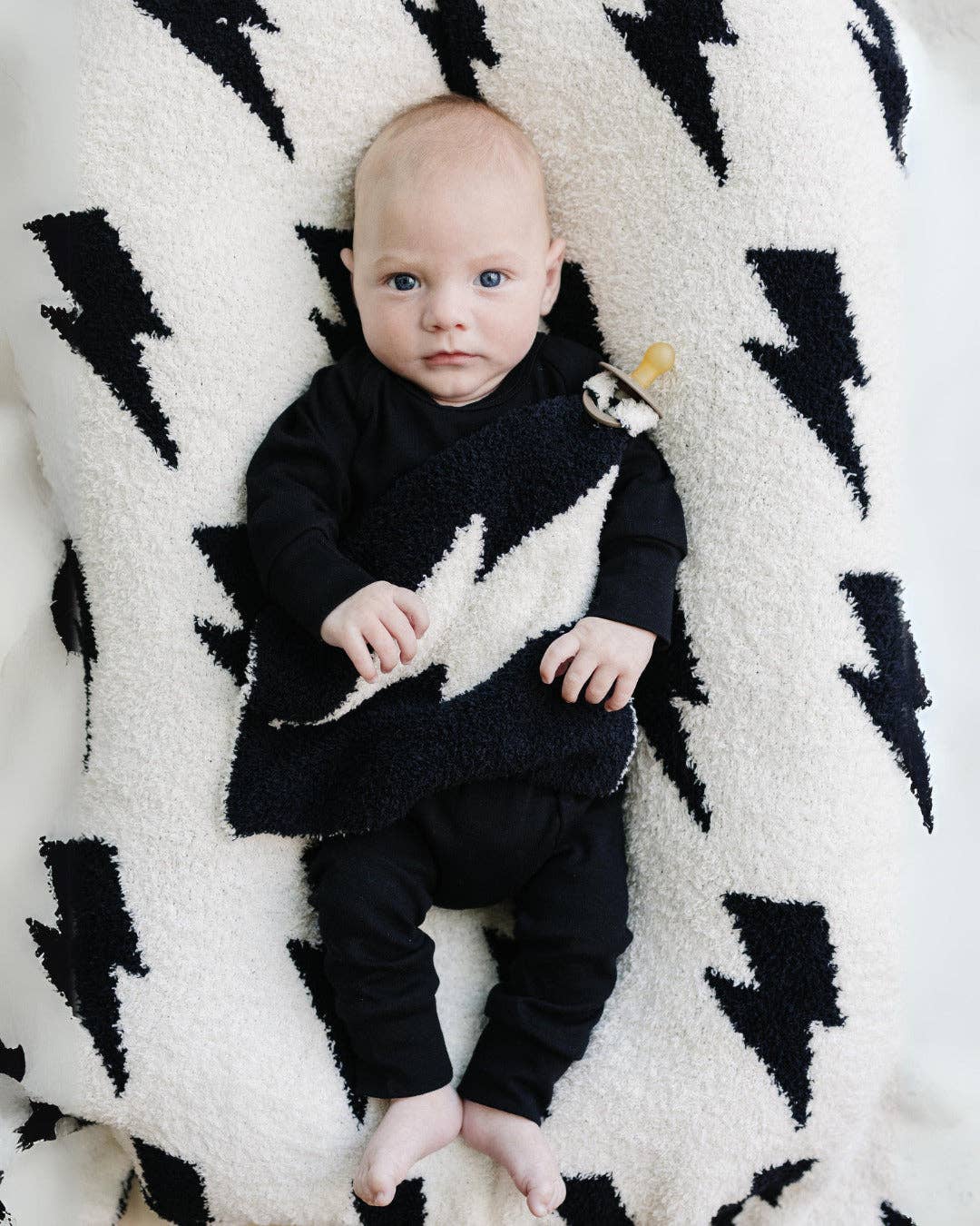 Lightning Bolt Baby Blanket | Black