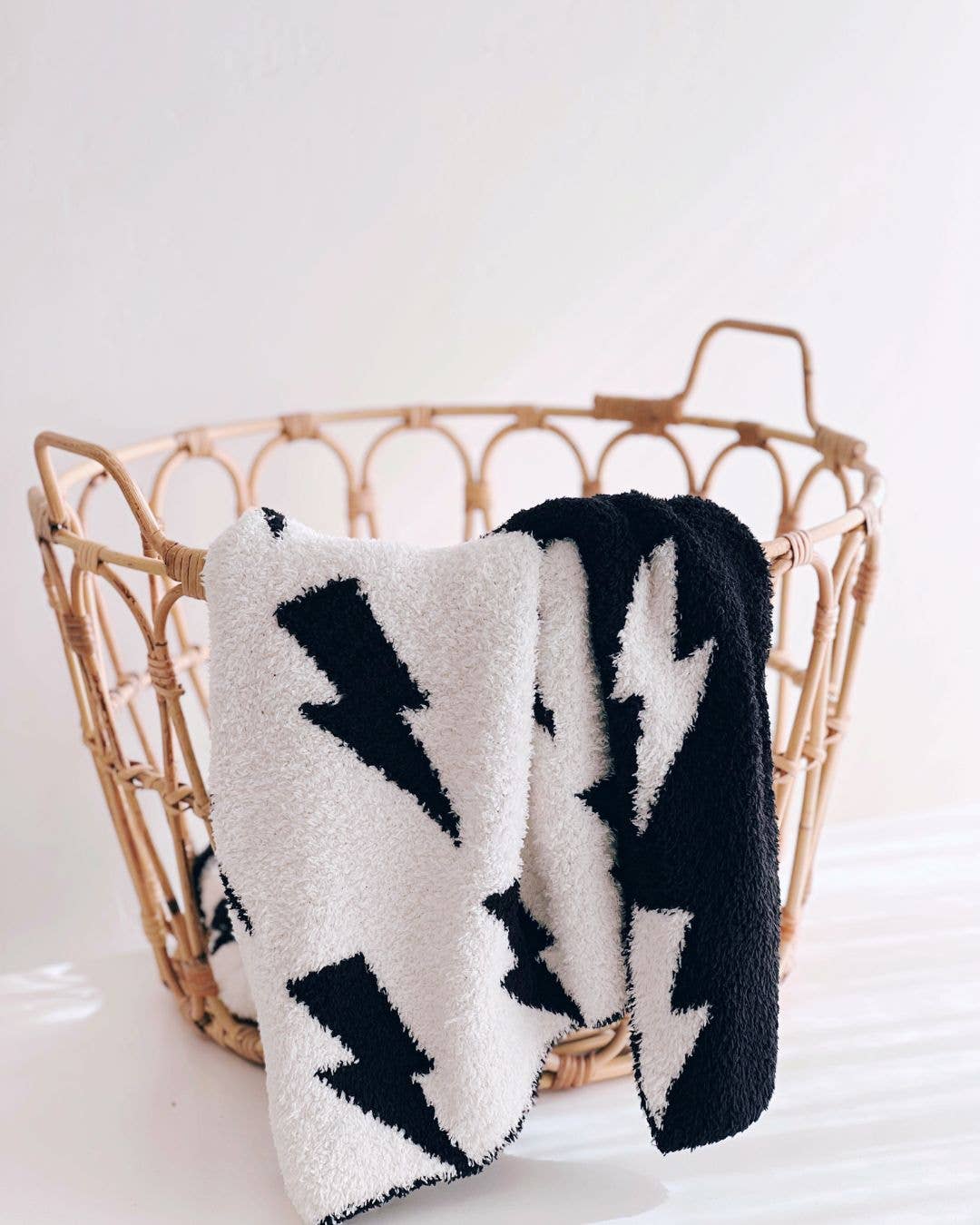 Lightning Bolt Baby Blanket | Black