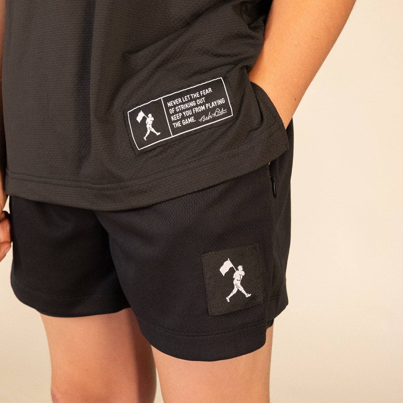 Diamond Air Liner Mesh Training Shorts (Black) - Youth: Youth Small