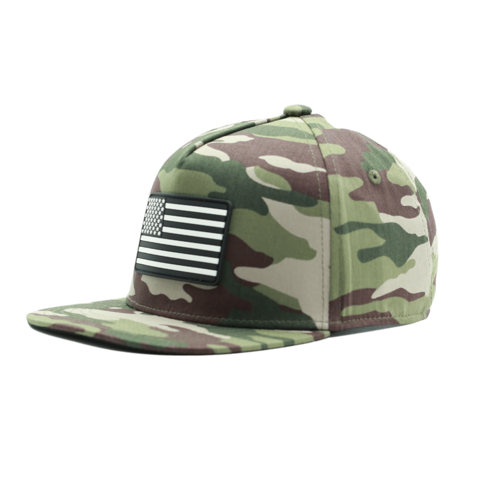 Camo American Flag Trucker Hat: Camo / L (6 yrs-up)